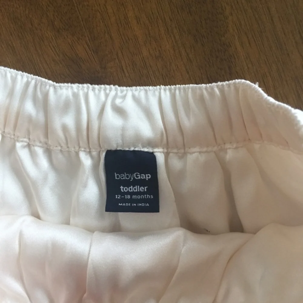 EUC BabyGap Skirt‎ Size 12-18M
